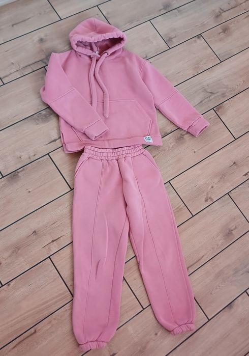 Спортивний костюм