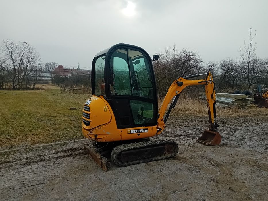 Minikoparka JCB 8018. 2011 Brutto 3 łyżki Rozsuwane Gąsienice