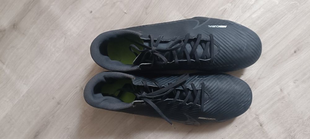 Продам бутси Nike Mercurial р. 41