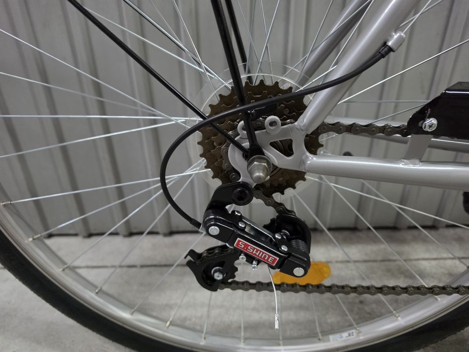 Bicicleta citadina Krestiv City Style nova , com cesto.