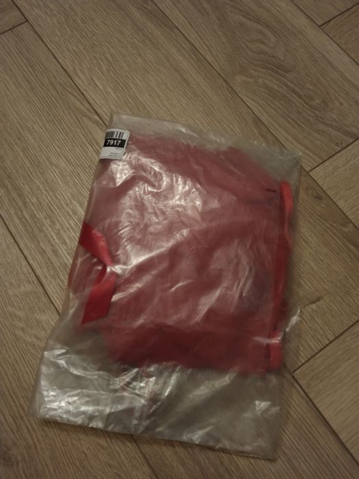 Zestaw bielizny erotycznej czerwona halka hafty stringi M L Walentynki