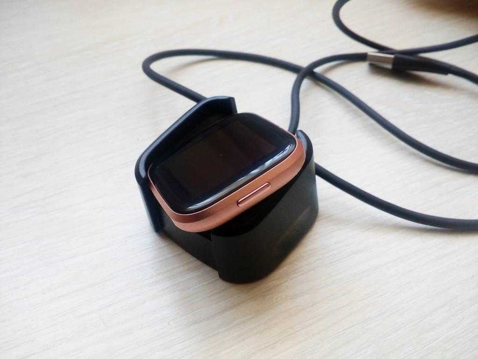Годинник Fitbit Versa 2 оригінал