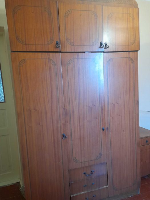 шкаф для одежды, продается мебель б.у