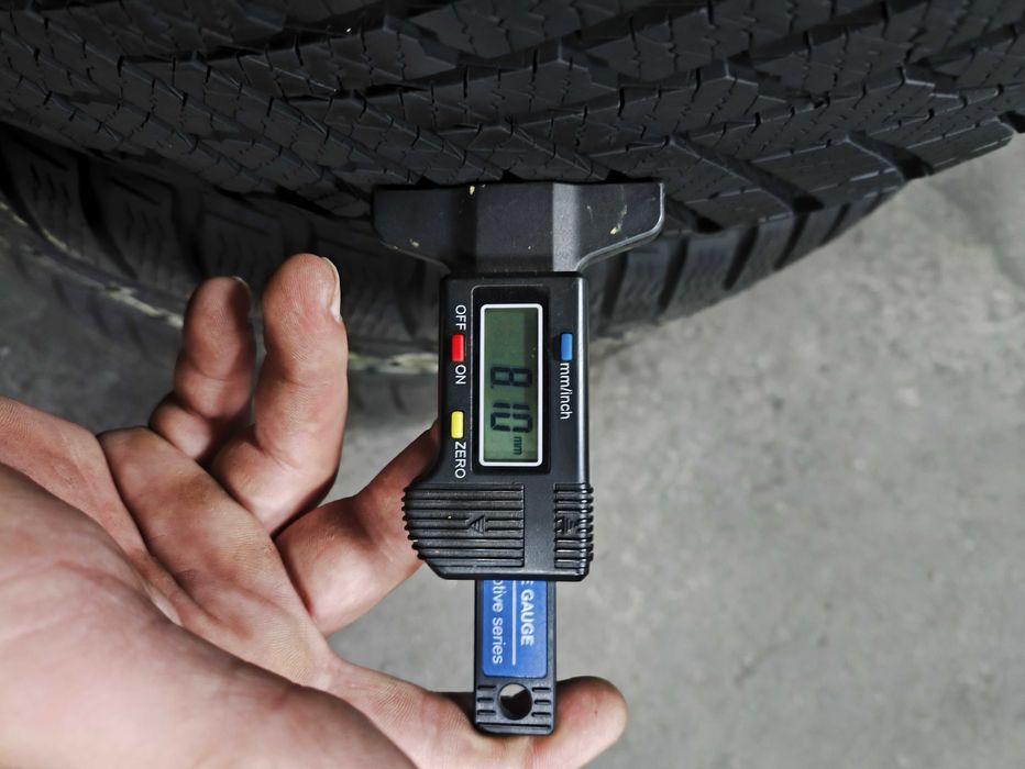 Шини бу 225/50 R17 Continental Winter Contact TS 860 Комплект Зима