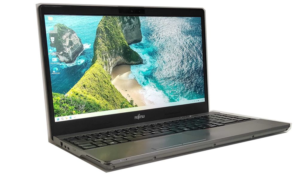 Laptop Fujitsu CELSIUS H5511 Intel i7-1185G7 8G/512G do 6900MB/s 15.6" IPS FullHD nVidia T500 4GB-D6 Win11 Lublin Gwarancja