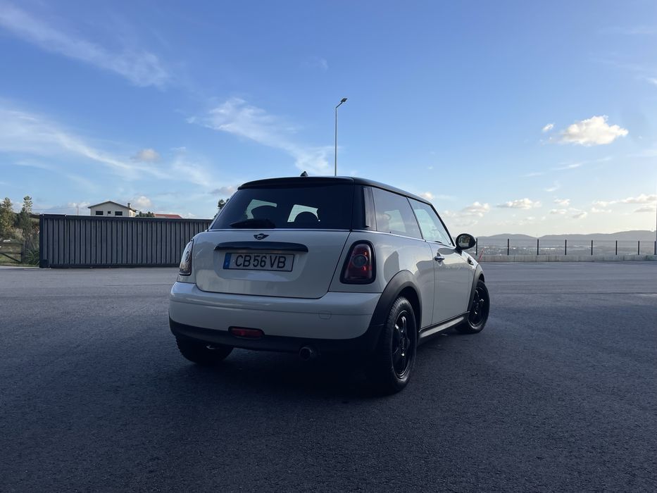 Mini Cooper R56 1.4i