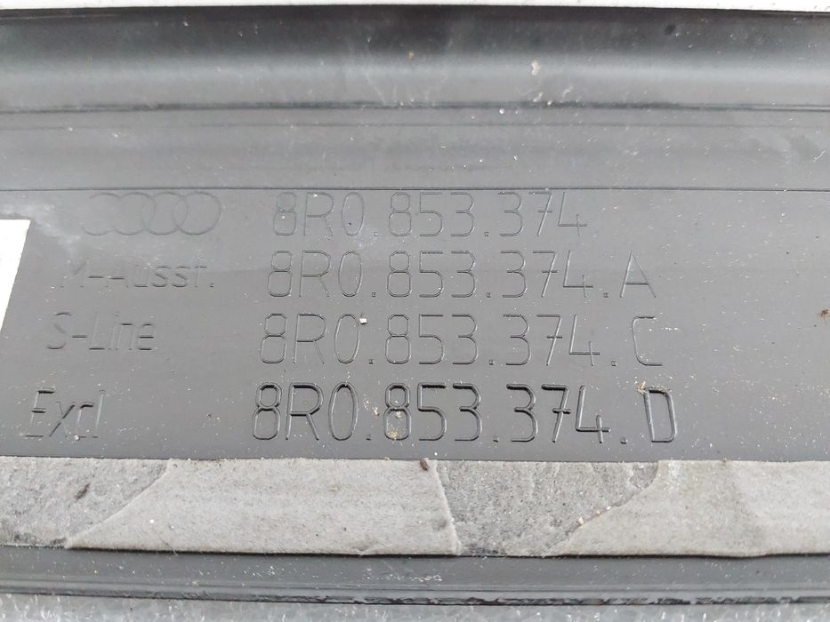Rodapé / soleira porta frente direita AUDI Q5 (8R)