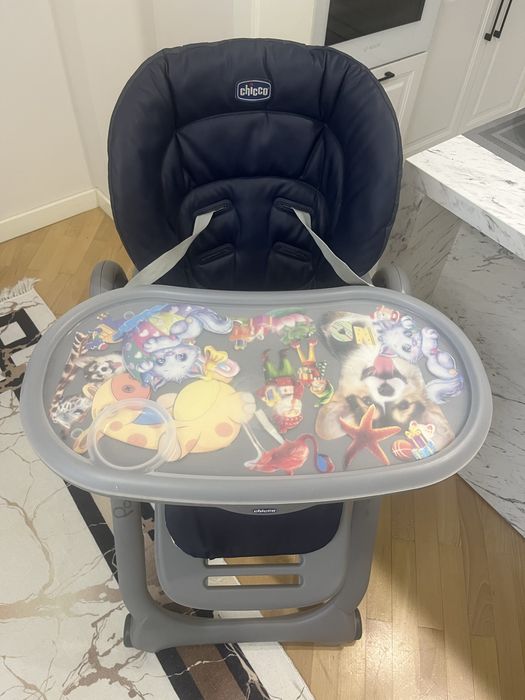 Крісло стілець годувальний chicco magic
