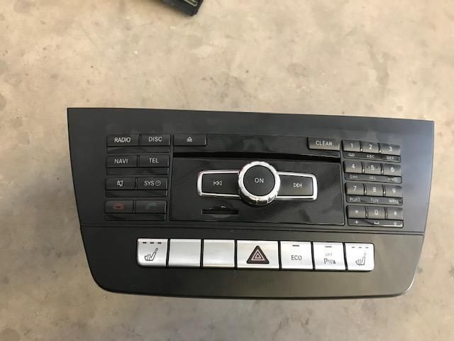 Radio Mercedes c 200 c 220 c 250 w204