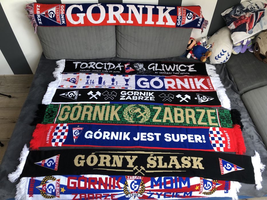 Różne szaliki kolekcja