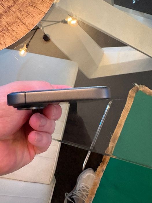 Vendo iPhone 17  novo