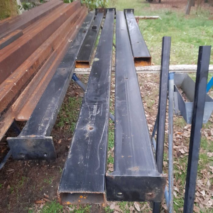 Stal konstrukcyjna.Profile.Kątowniki.Rury.Słupy.