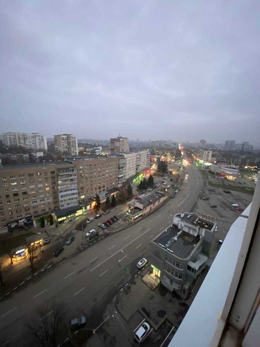 Продаж 3к квартири 135 кв. м на просп. Науки 77, 14/17-ті, МКДУ, DS