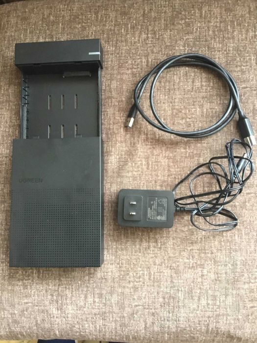 Карман для жесткого диска 3.5" от ТМ Ugreen (новый и запечатанный)