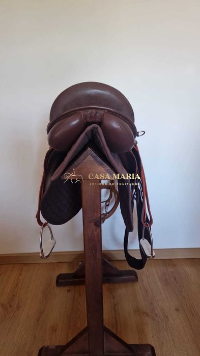 Sela Selim de Equitação Completo - Em Couro - Novo - Cavalos