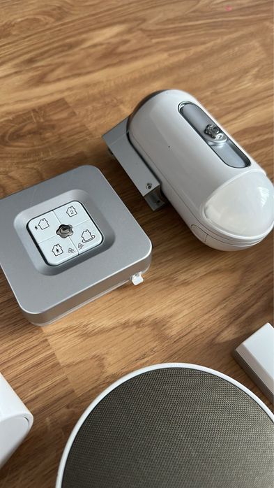 Alarme Verisure Completo – Com Gerador de Fumo (Bom Estado)