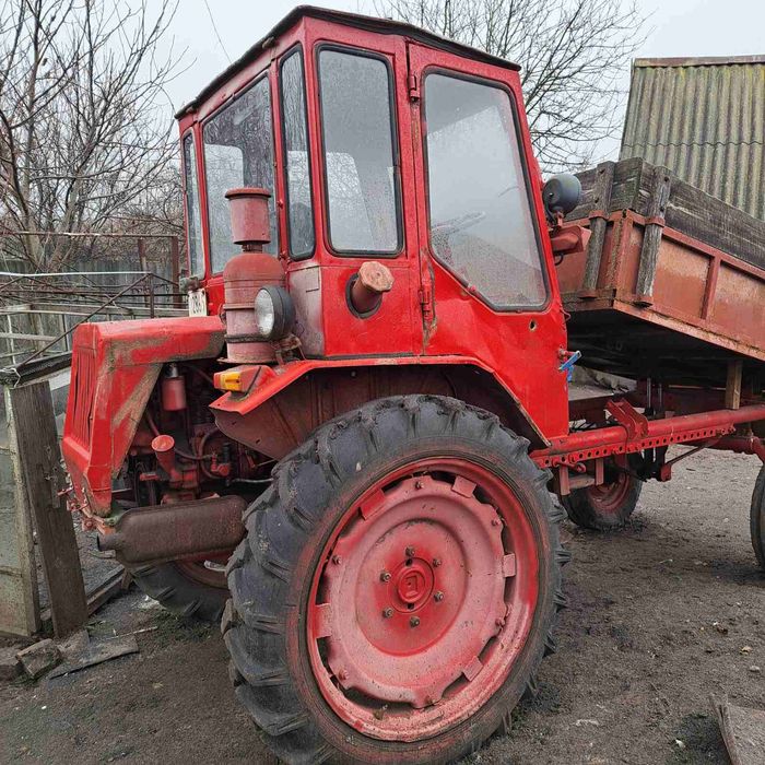 Продам трактор Т-16