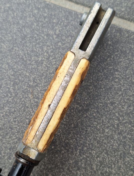Bagnet niemiecki KS 98 rogowa rękojeść