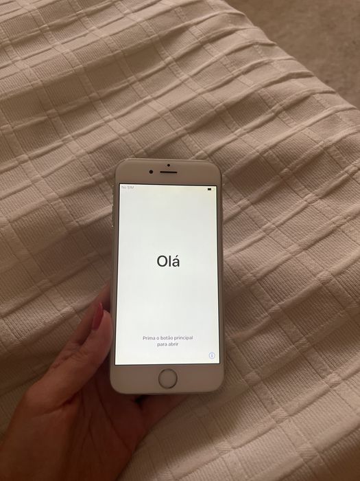 iPhone 6 White, Heavily Used64286377198465121