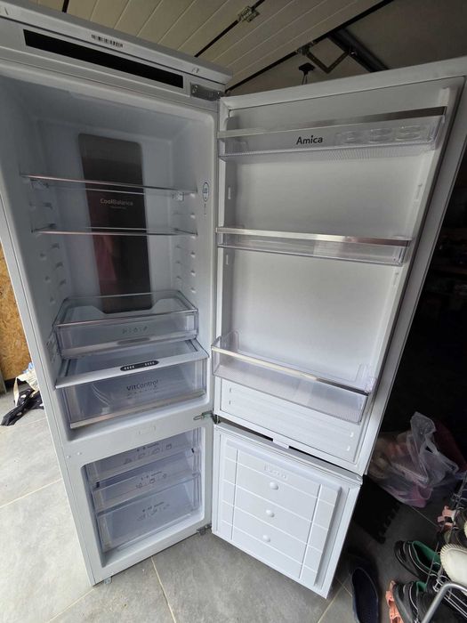 Lodówka Amica BK 3055.6 NFMAA