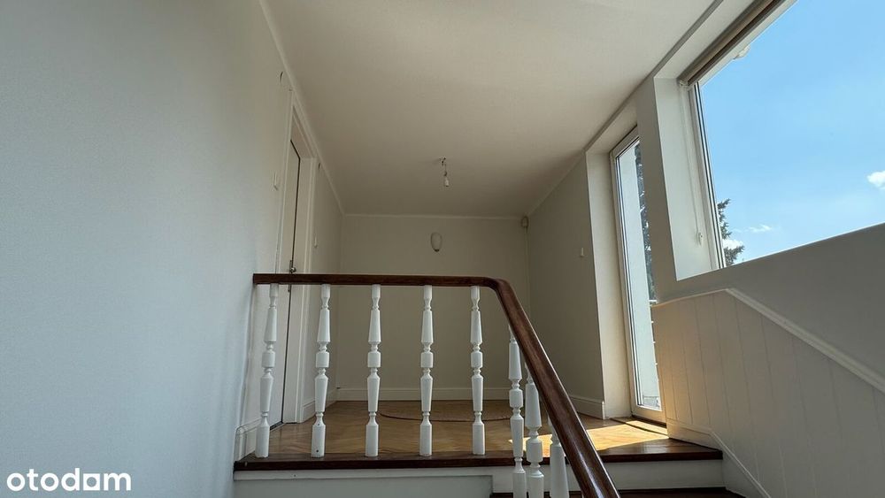 Wyjątkowy dom z pięknym, dużym ogrodem - Saska Kępa