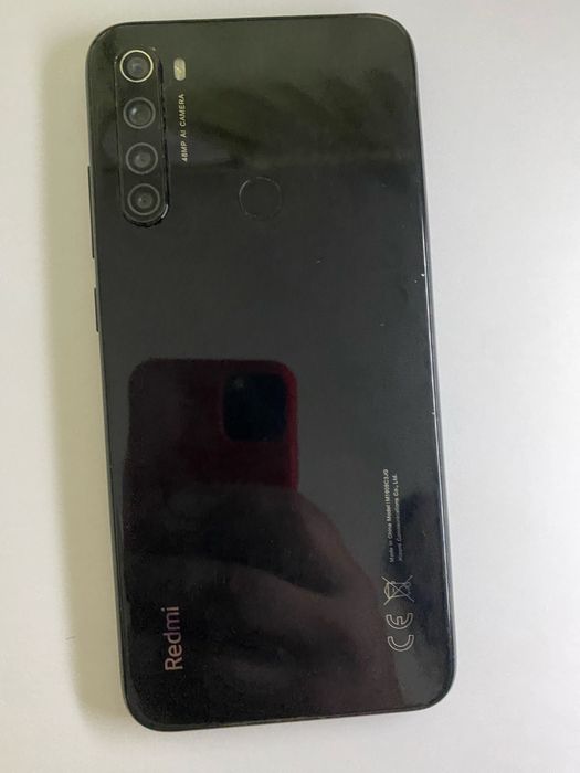 Телефон Redmi Note 8