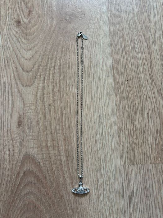 Colar Vivienne Westwood