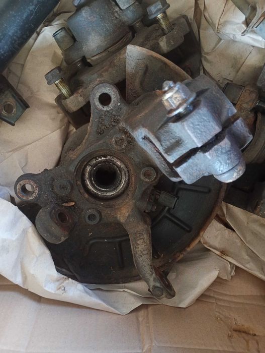 Стойки на wv caddy