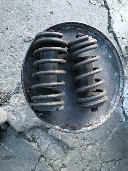 Пружина підвіски на моторолер "Муравій"