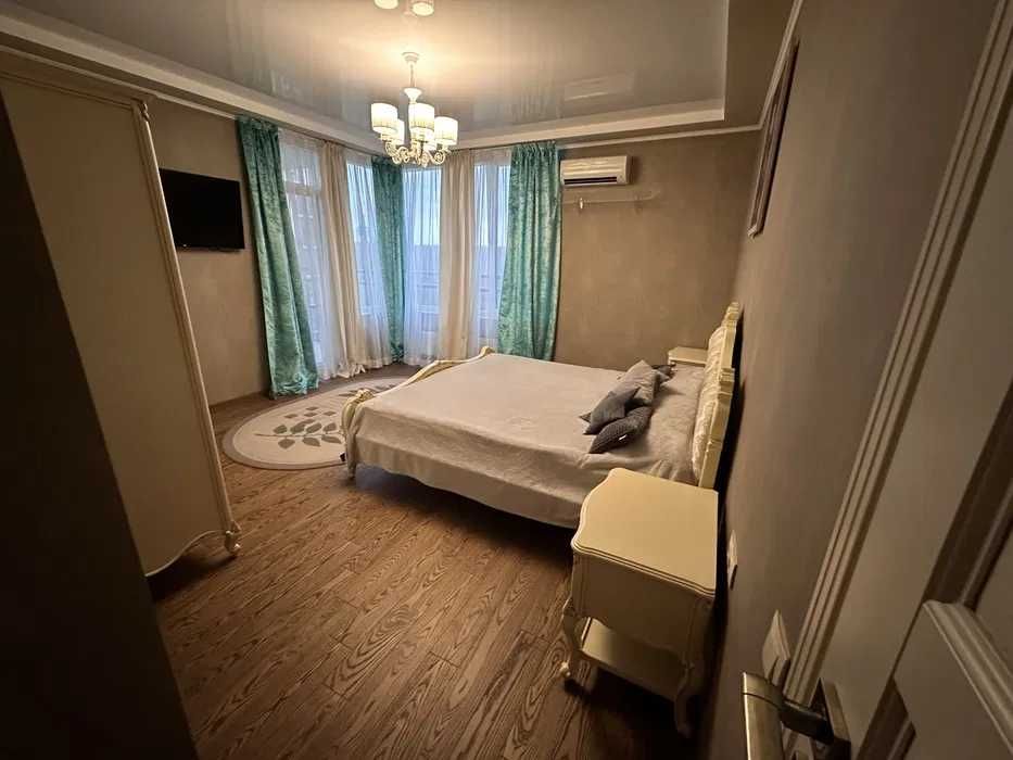 Двокімнатна квартира Анатолія Петрицького ЖК Відпочинок Святошин