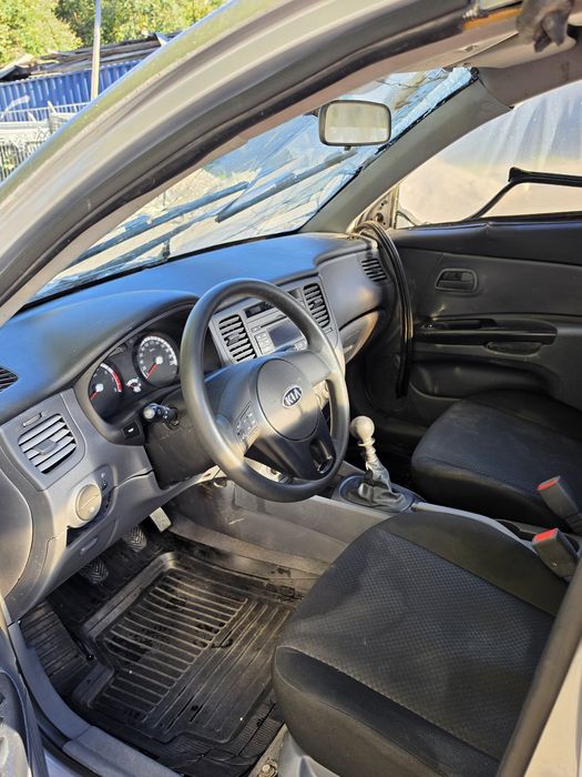 Kia   Rio   2011