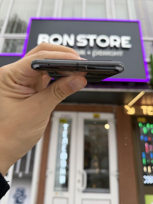 Google Pixel 7 pro 512gb Black. Neverlock