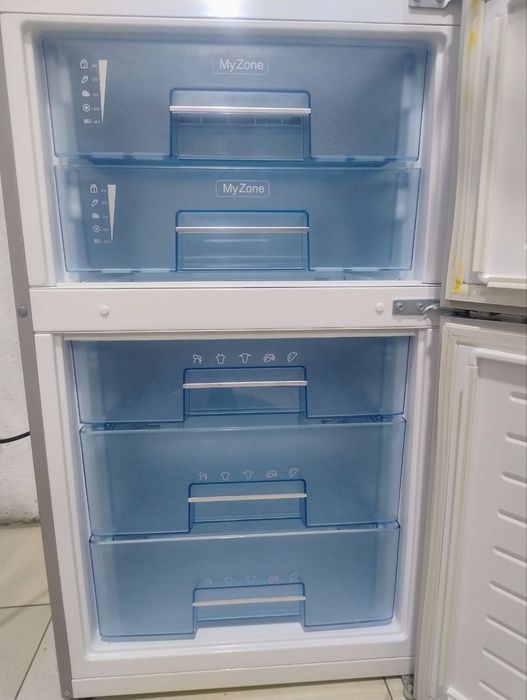 Холодильник Haier NoFrost Inverter