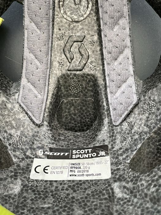 Kask na rower firmy Scott
