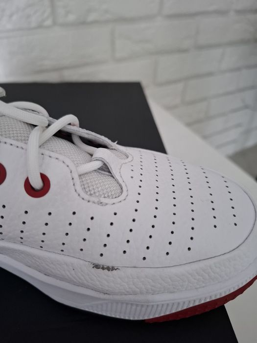 Buty Nike  Jordan Aura 5