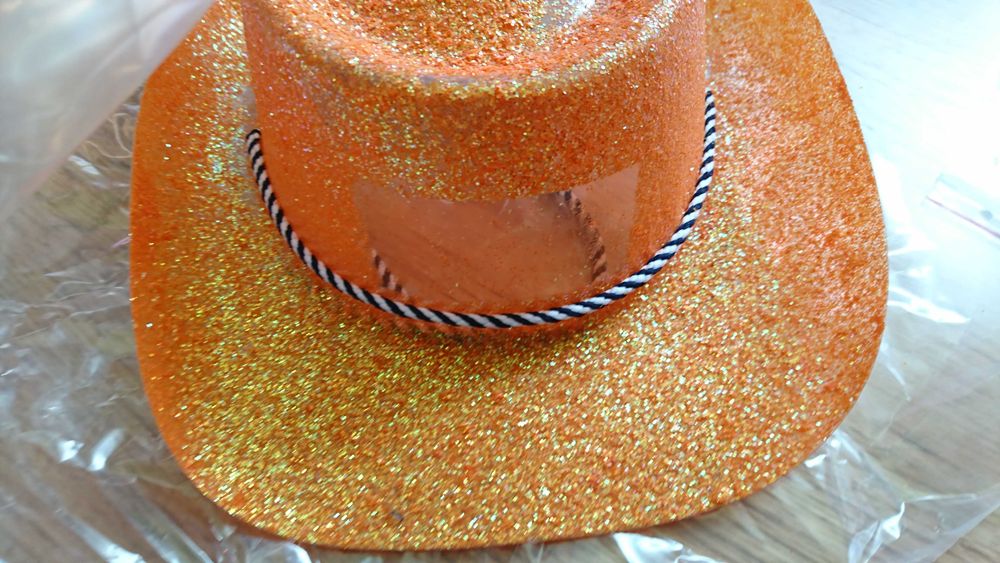 kapelusz z plastiku pomarańczowy karnawał bal przebierańców