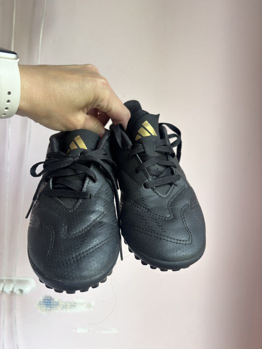 Adidas predator, сороканожки, бутси, 35