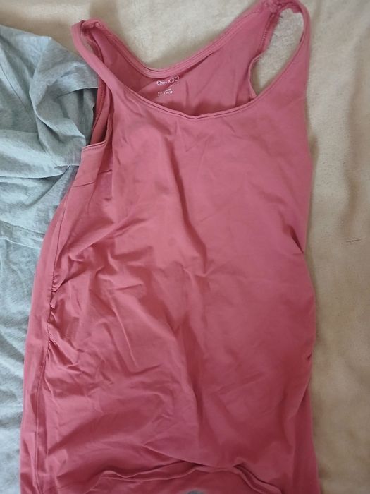 Koszulki ciążowe i do karmienia Esmara