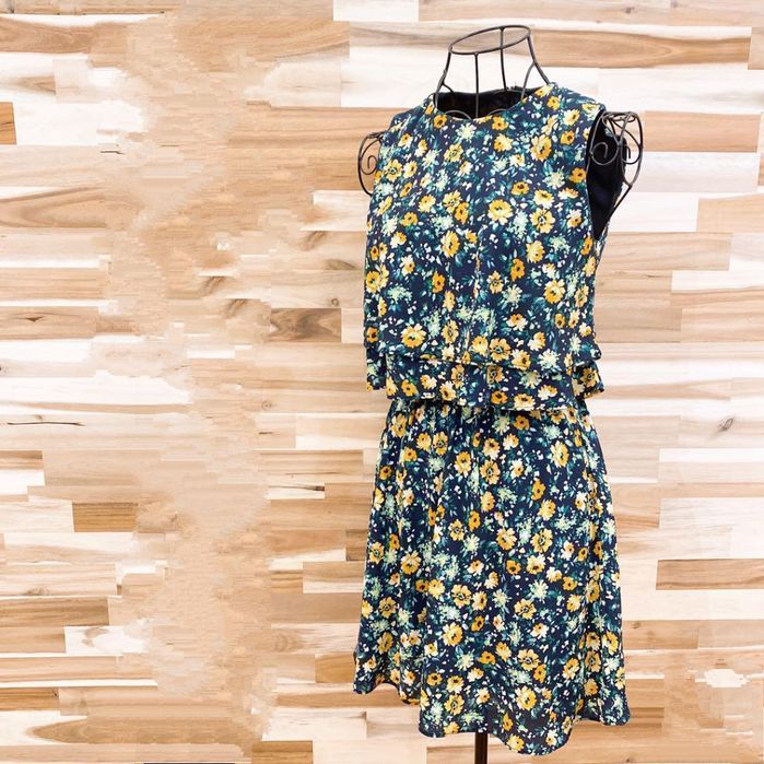 Літня сукня з принтом