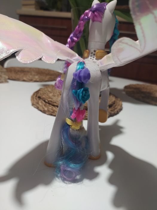 Kucyk pony księżniczka Celestia