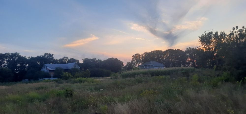 Продаж гарноі великоі ділянки в Слободі