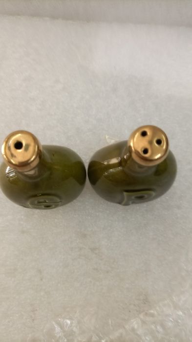 Conjunto paliteiro e saleiro