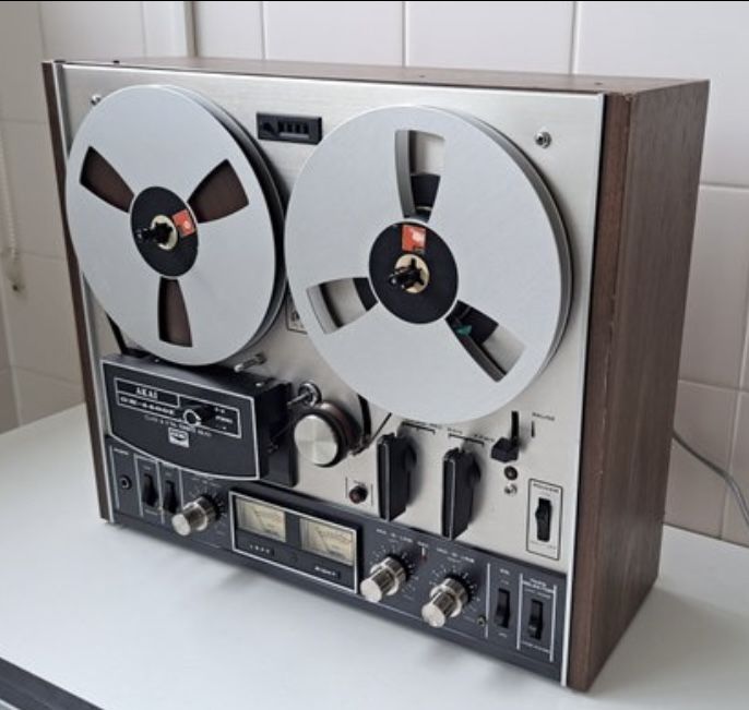 Gravador Akay GX-4400D