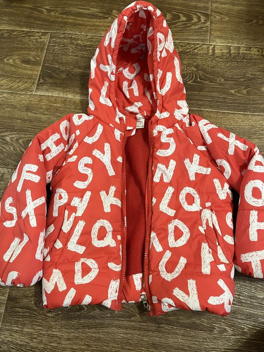 Куртка для дівчинки 104см