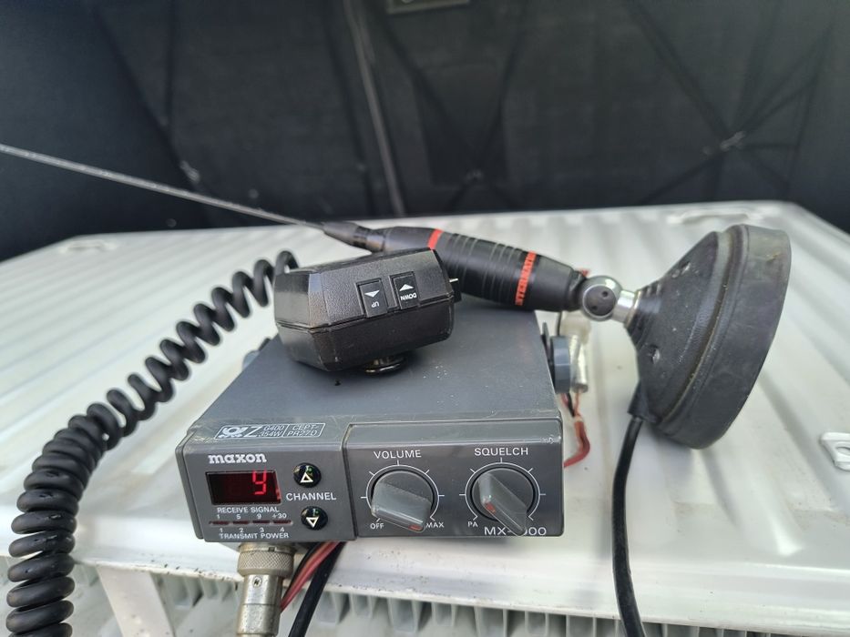 CB radio Maxon MX-1000