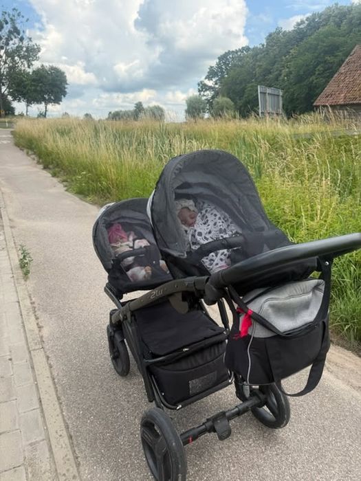 Sprzedam wózek bliźniaczy 2w1