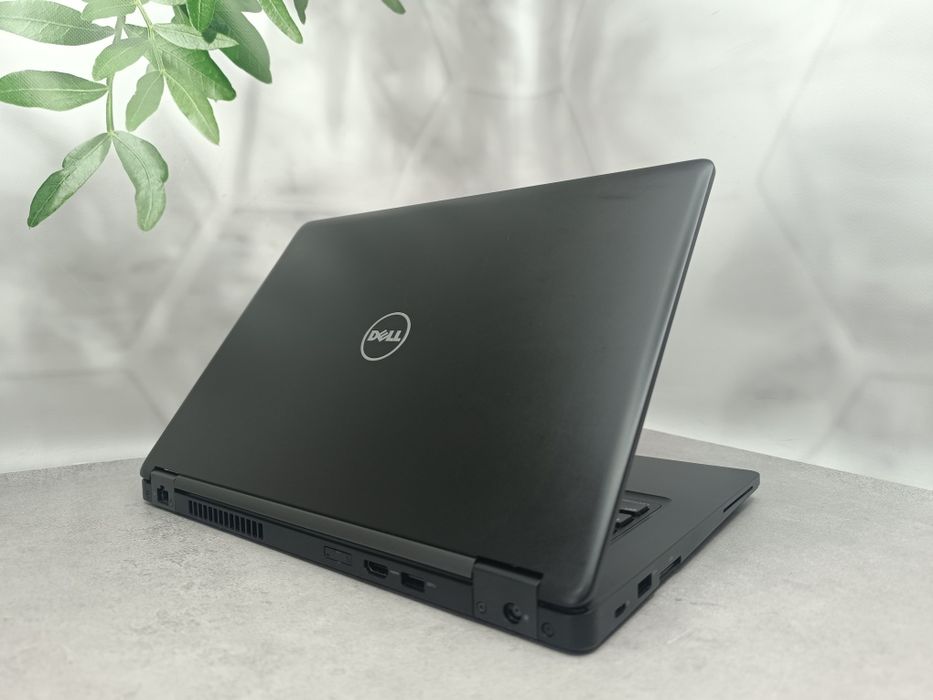 Ноутбук Dell Latitude 5480/i5-6300U/8 ГБ/NVMe 256GB/14" Full HD