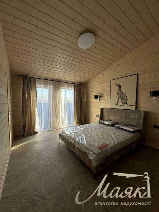 Оренда нового будинку 140 м² у стилі барнхаус в Рославичах