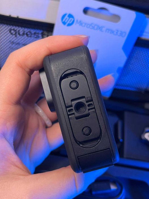 Екшн-камера GoPro Hero 13 в коробці