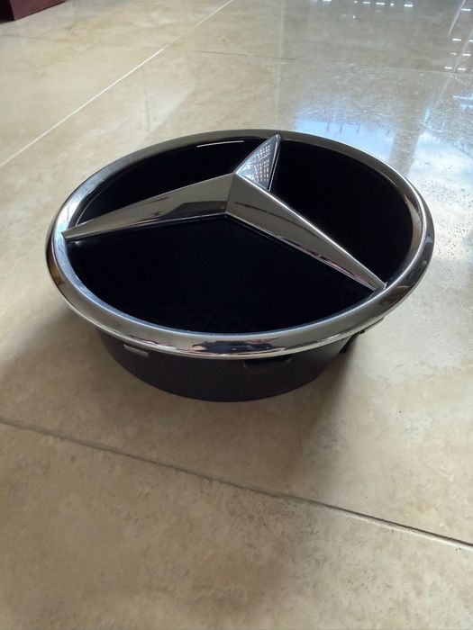 Emblemat Mercedes GLE